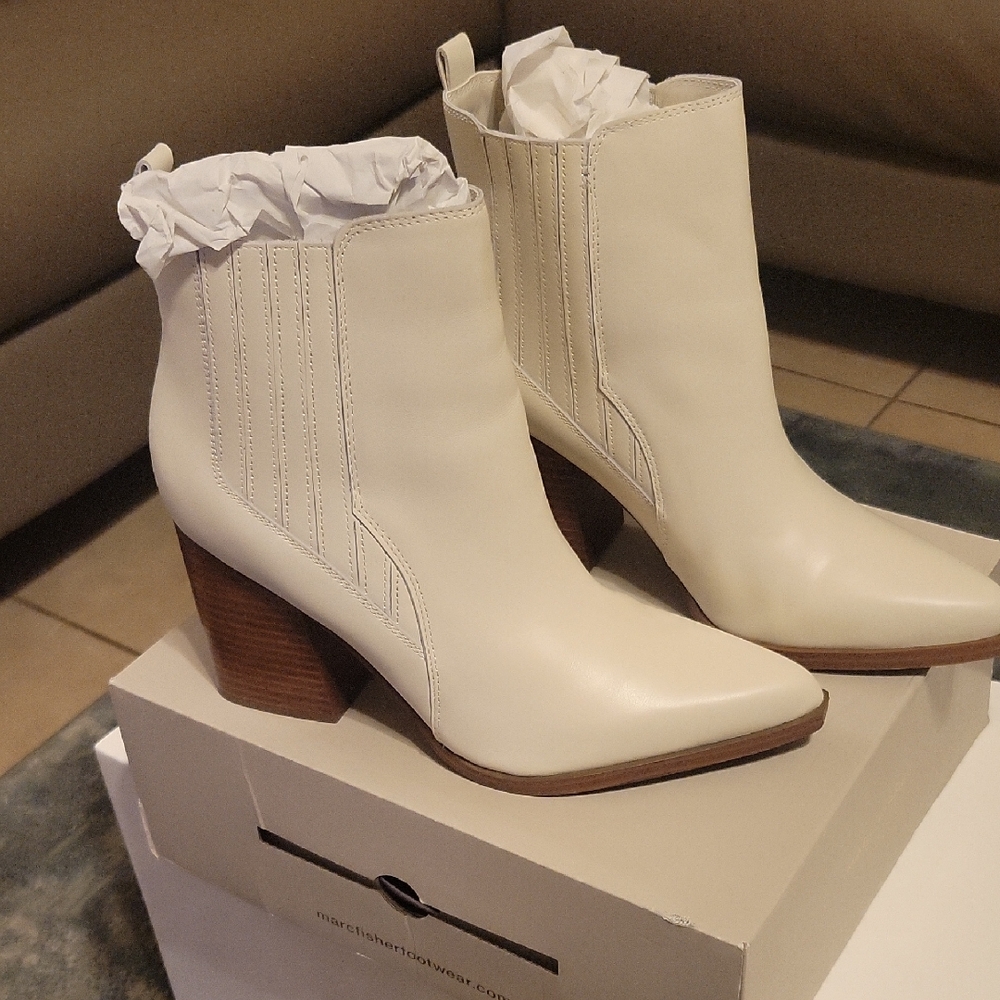 Marc Fisher Ivory Mayden Leather Ankle Booties - Picture 2 of 8